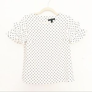 NWOT White & Navy Polka Dot Ruffle Sleeved Blouse